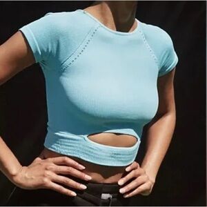 FREE PEOPLE Movement Cut It out
Short Sleeve